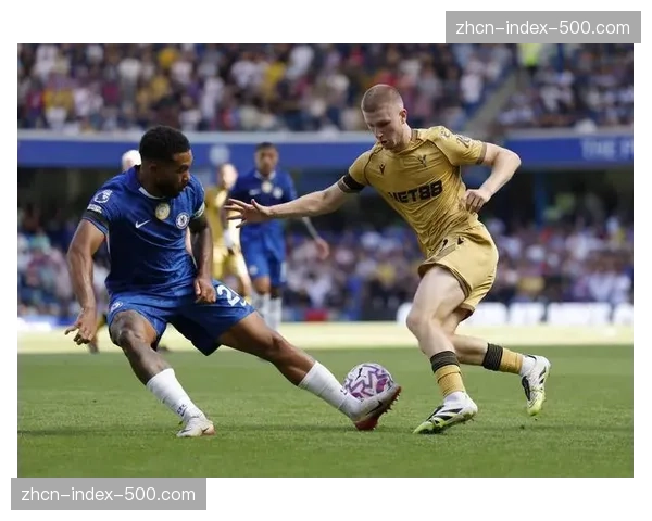 巴黎圣日耳曼与英超球队考察奥林匹亚科斯19岁中场穆扎基蒂斯，球员身价达2500万欧元